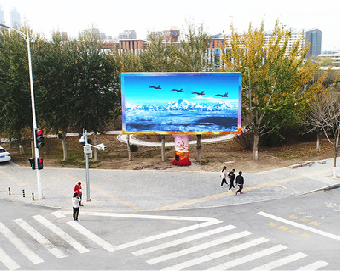 黄梅户外大屏广告投放要点。